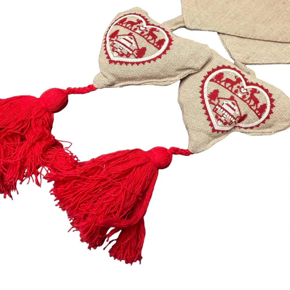Deco Scandinavian Reindeer Heart Table Runner 40x150cm Chalet Cotton Tassels NEW